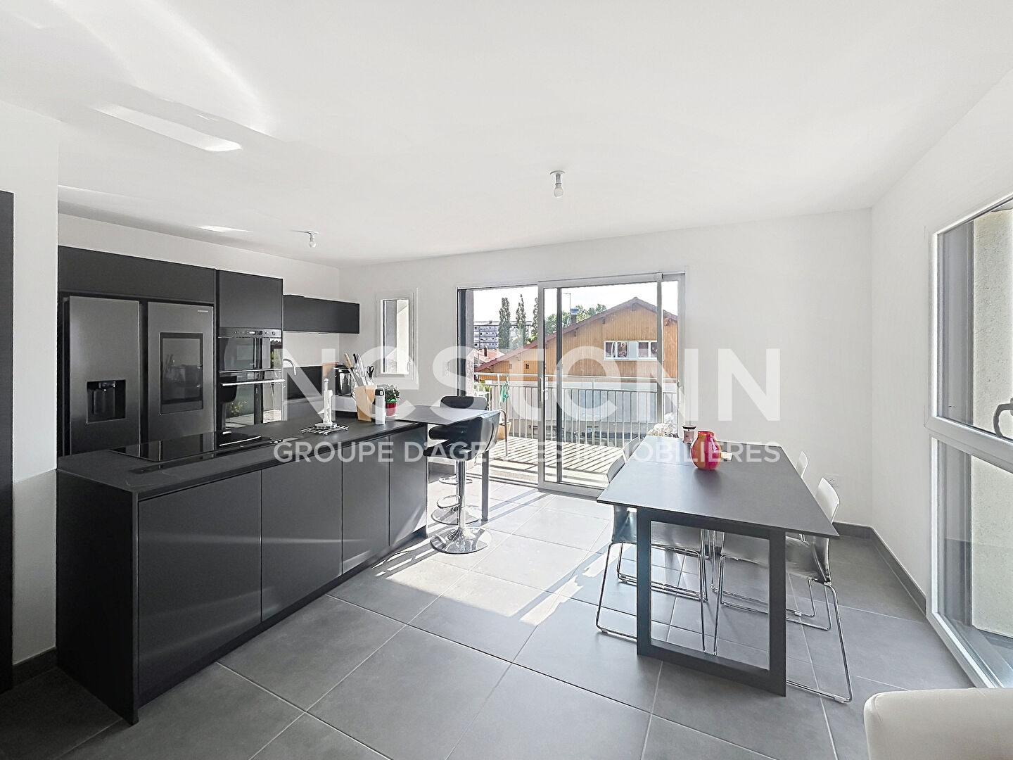 Appartement 3 pièces 77 m² · à Pontarlier · 77 m² · 324 500 €