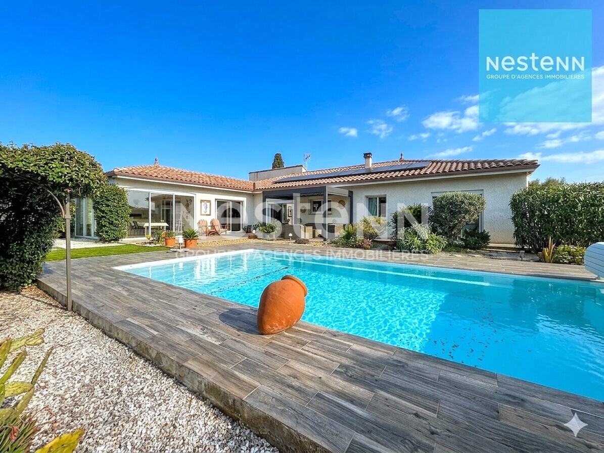 VILLA 4 FACES DE 177 M2 SUR TERRAIN 900 M2 AVEC PISCINE ET GRAND GARAGE
